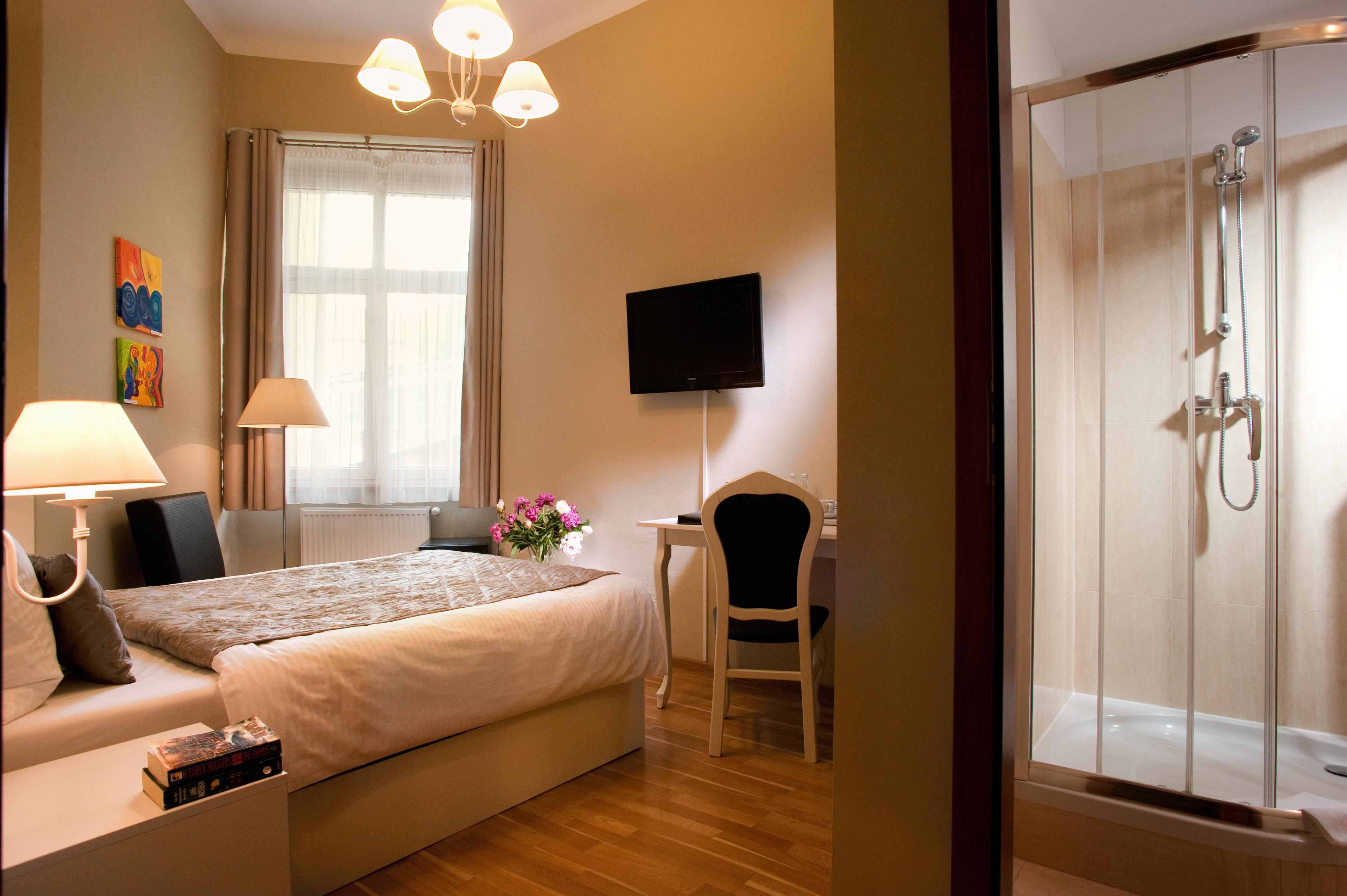 Leone Aparthotel Krakow Ngoại thất bức ảnh