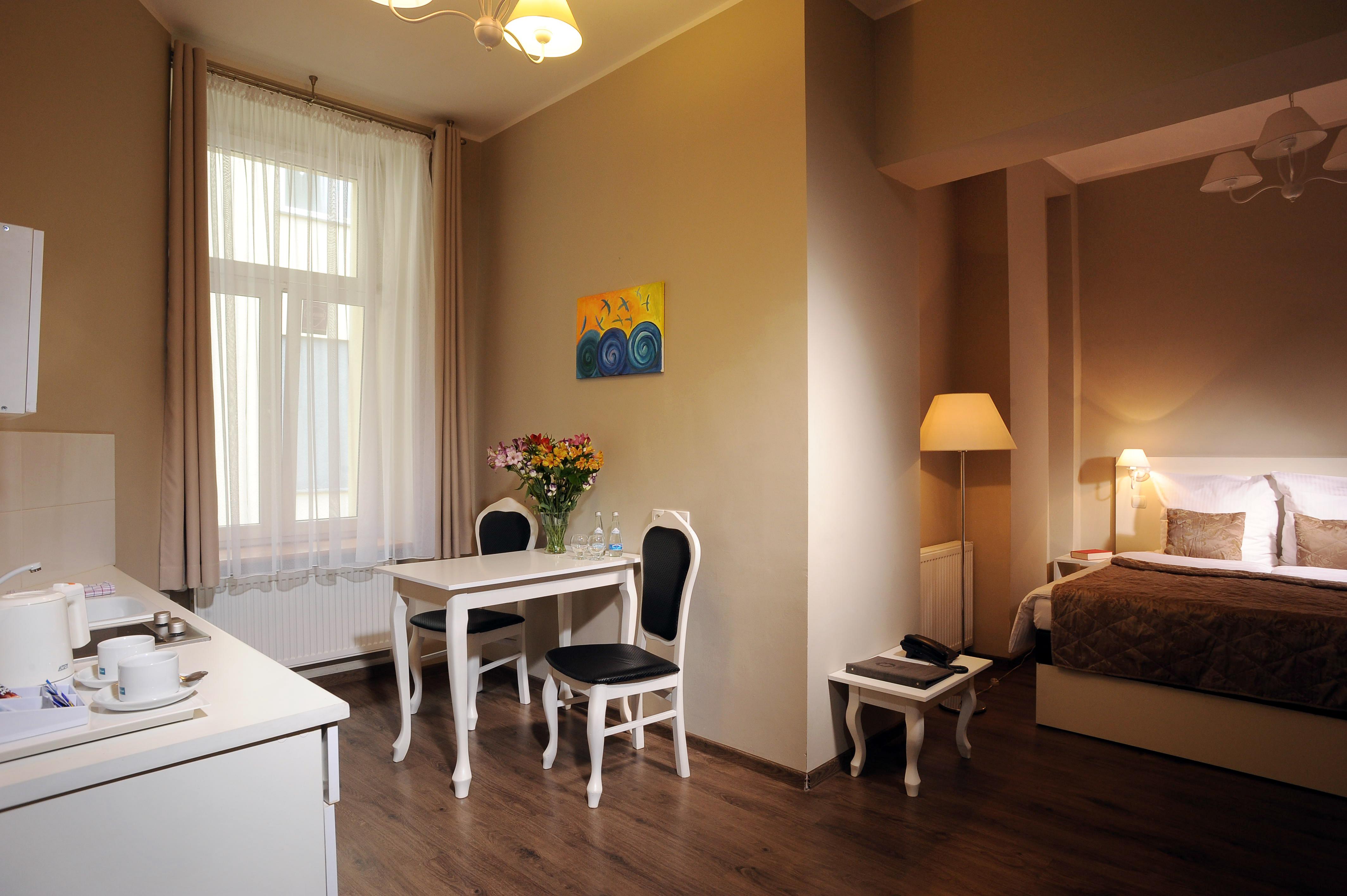 Leone Aparthotel Krakow Ngoại thất bức ảnh