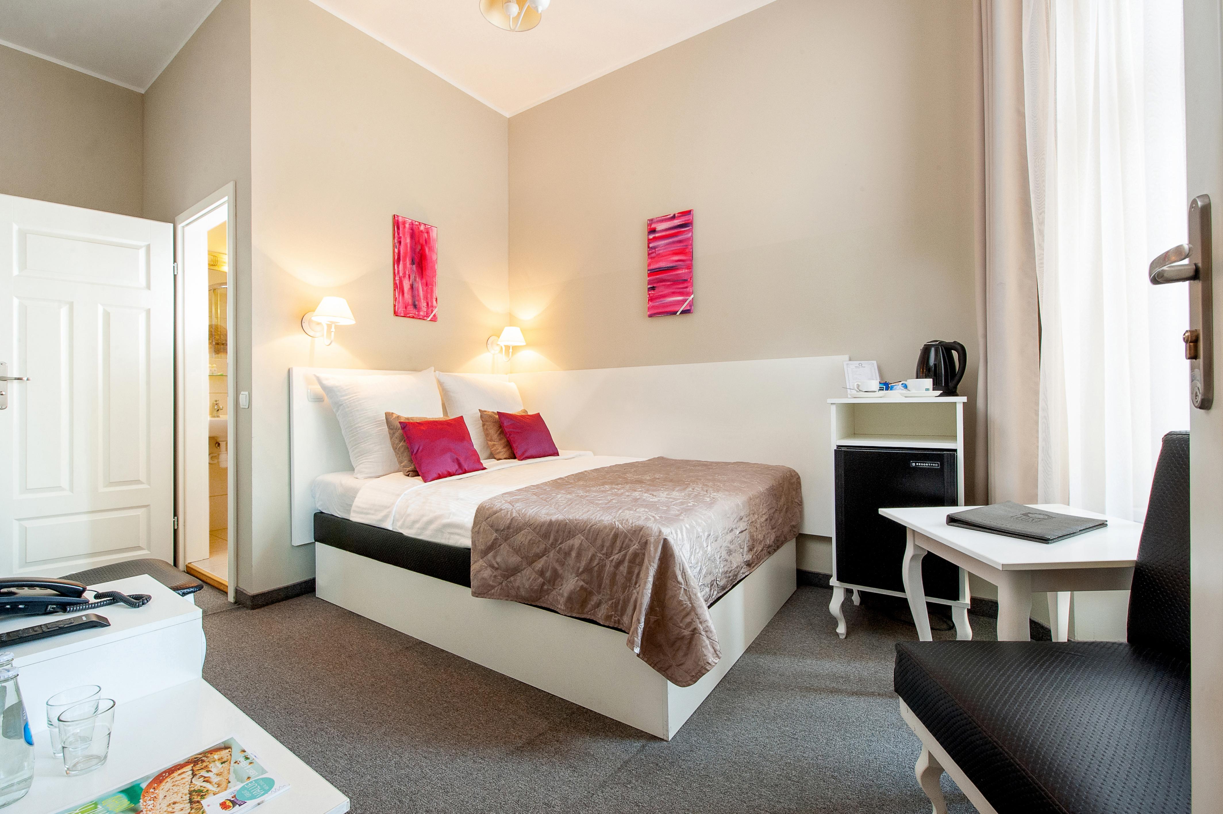 Leone Aparthotel Krakow Ngoại thất bức ảnh