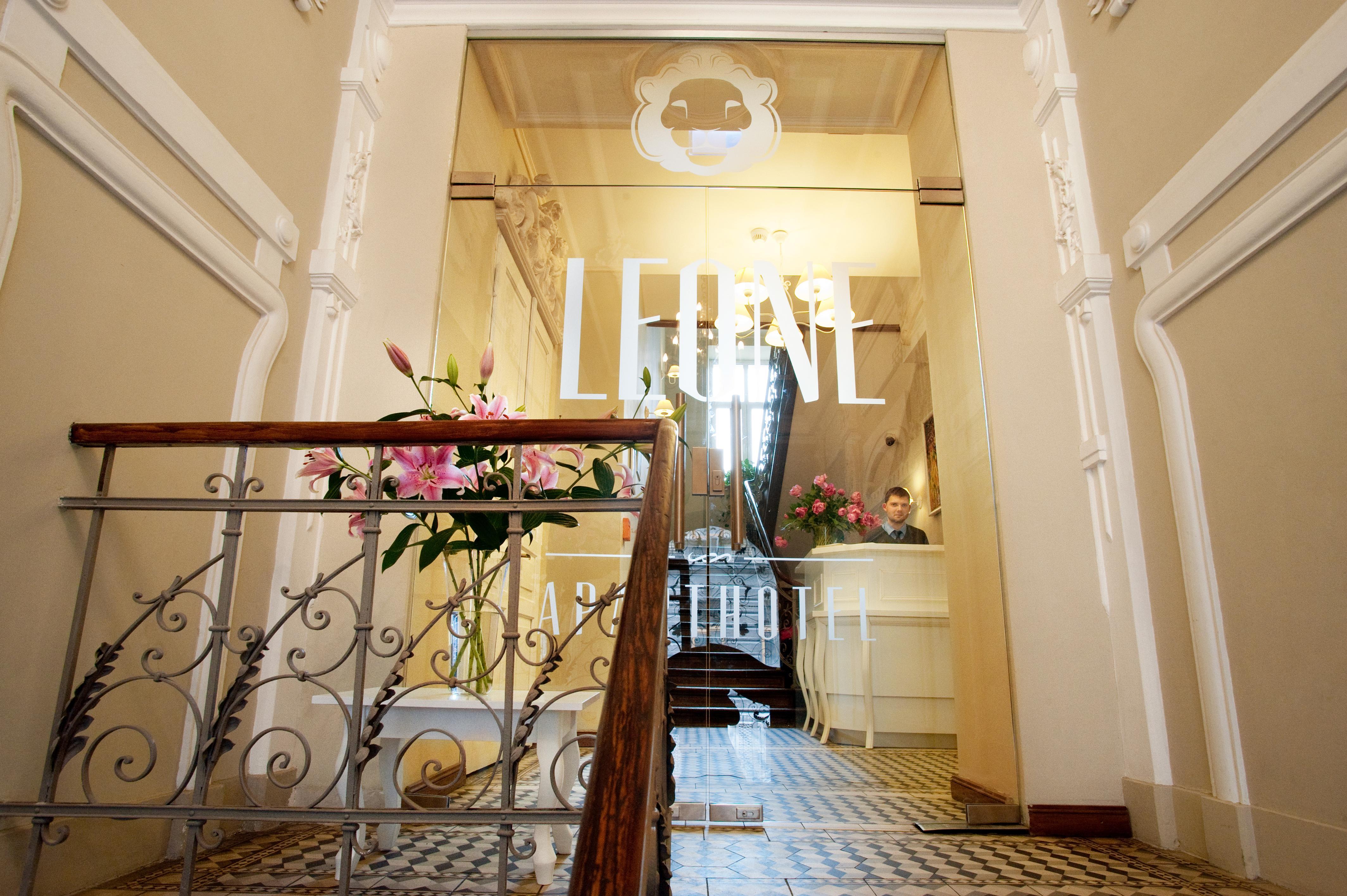 Leone Aparthotel Krakow Ngoại thất bức ảnh