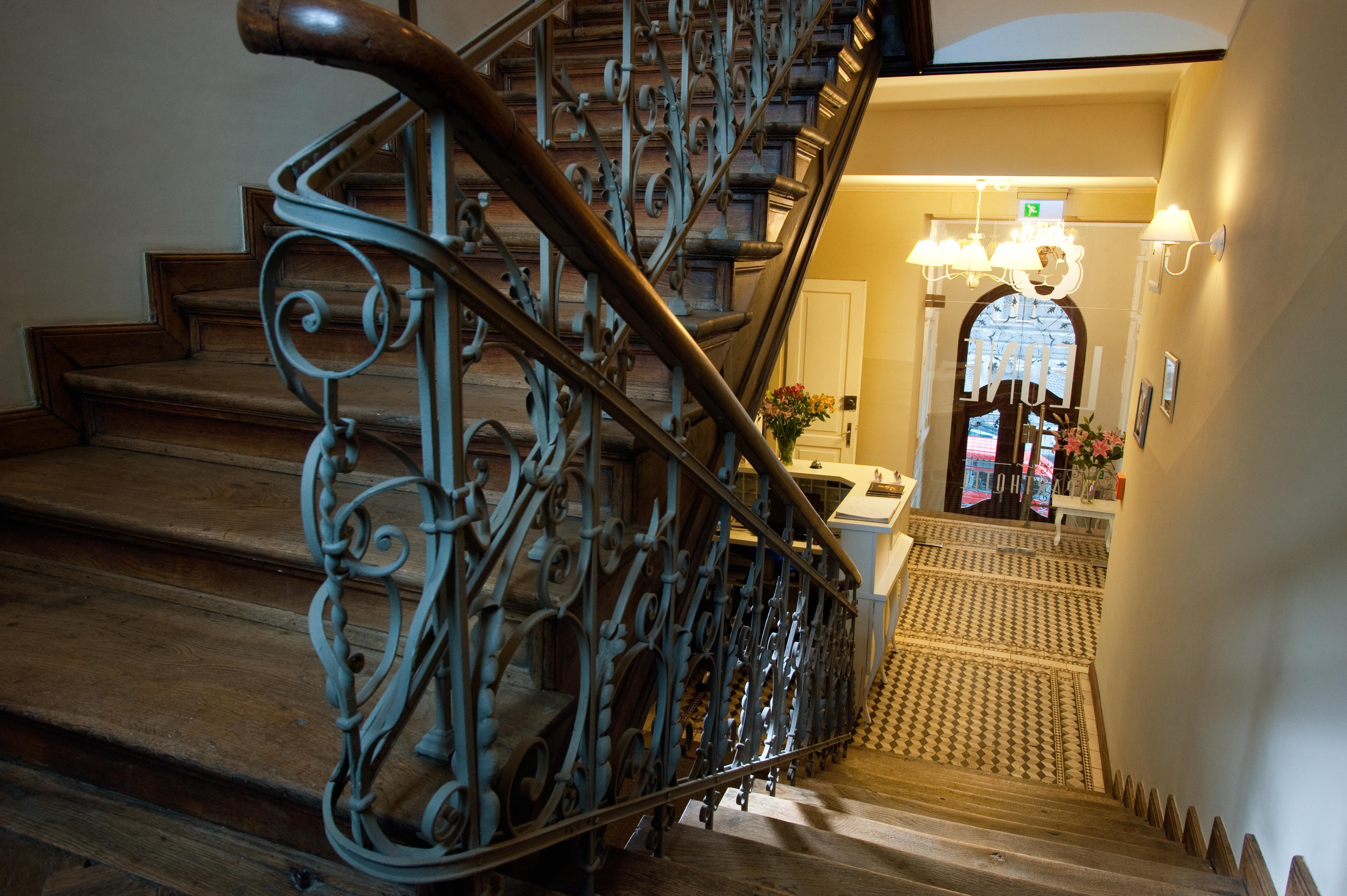 Leone Aparthotel Krakow Ngoại thất bức ảnh
